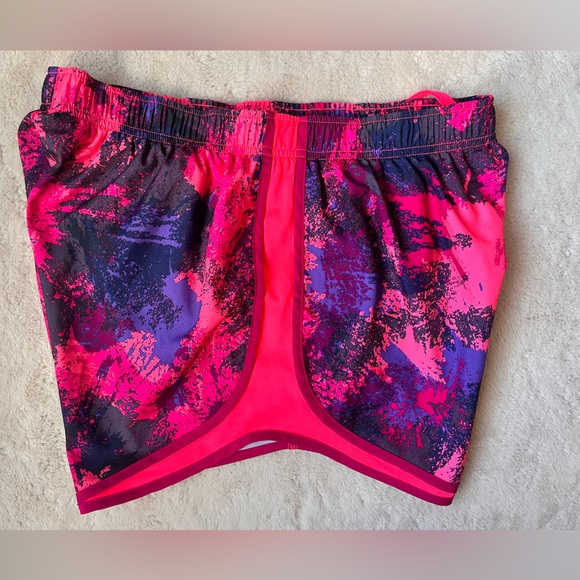 Nike Tempo Shorts Women Size XL - Picture 4 of 10